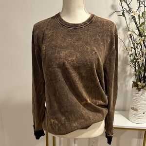 Acid Washed Crewneck Sweatshirt